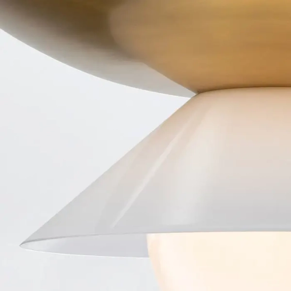 Wisząca lampa do salonu Saucer QN-SAUCER-4P-L-AB-OPAL kula mosiądz