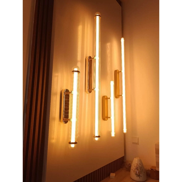 Podłużny kinkiet ścienny Filo ABIGALI-FILO sopel LED 20W 3200K biały złoty