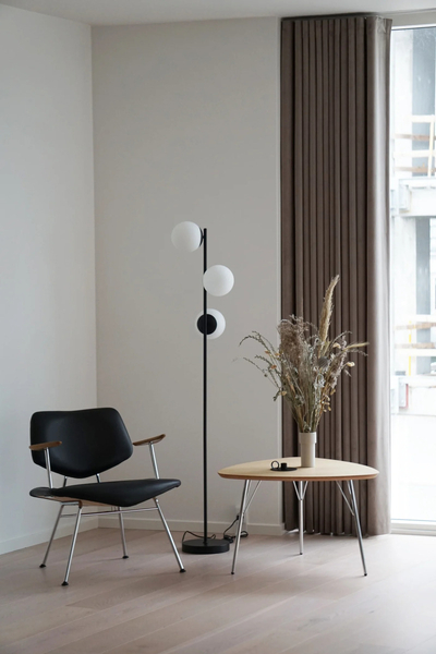 Lampa podłogowa Lilly 48613003 Nordlux kule balls białe czarne