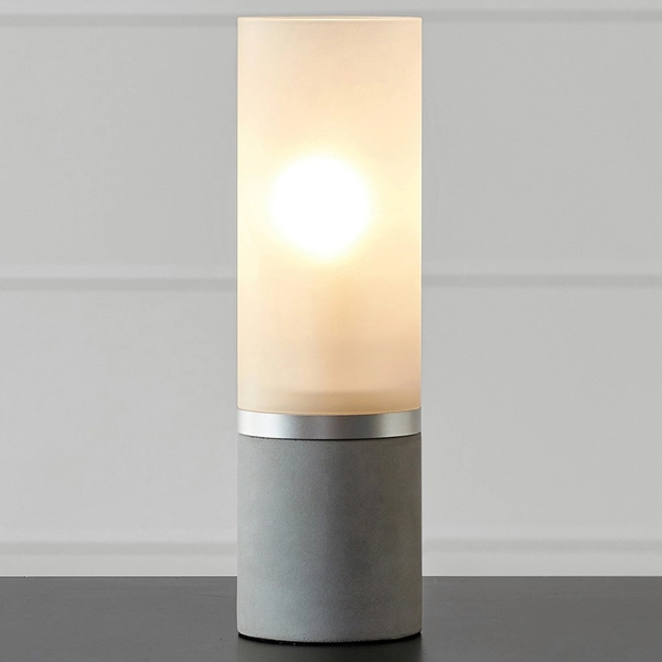 Biurkowa lampka Molo 108594 Markslojd tuba szklana betonowa biała