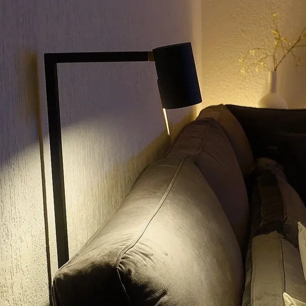 Stojąca lampa salonowa Lesley 03725/01/30 Lucide tuba metalowa czarna