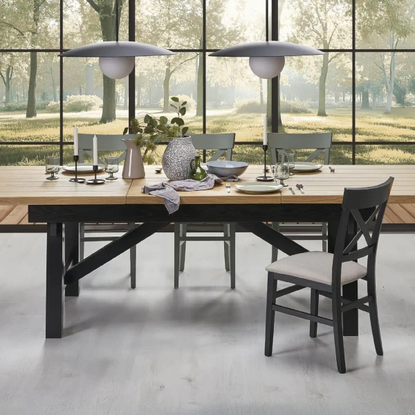 Jadalniana lampa zwisająca Slate 10637 mleczna kula czarny