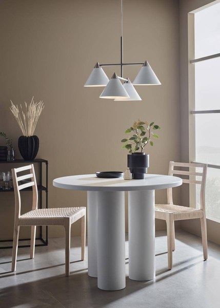 Pokojowa lampa metalowa Klint 4-płomienna biała stal