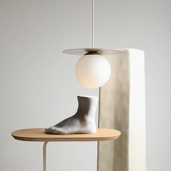 Metalowa lampa salonowa LOOP 1125G17_M Aldex wisząca kula beżowy