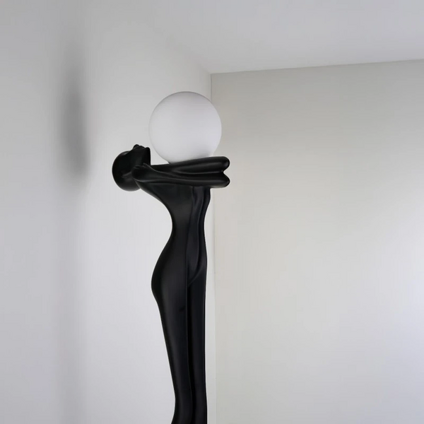 Stojąca lampa człowiek HESTIA czarna biała AZ6787 1xE27 kulista
