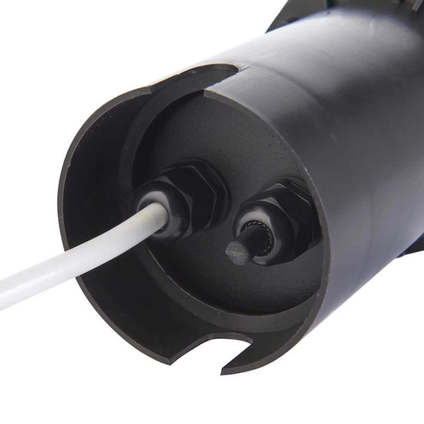 Podtynkowa oprawa Pillar 103851 Saxby IP65 okrągła czarna