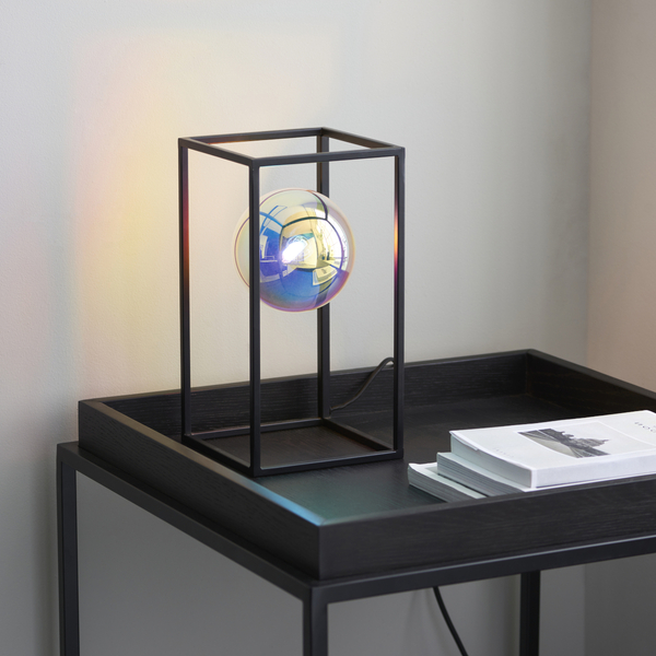 Futurystyczna lampa stołowa kula L&-197137 Light& klatka czarna