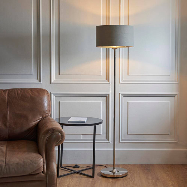 Salonowa lampa podłogowa Highclere 112570 z abażurem brązowa nikiel