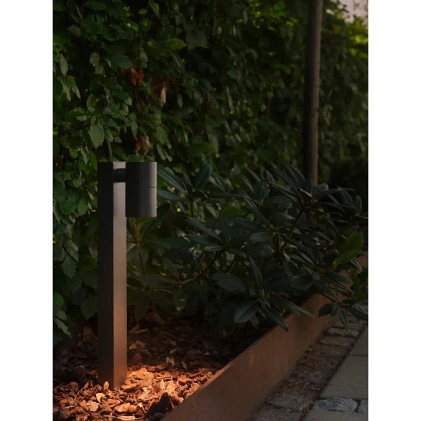 Słupek ogrodowy tuba Tin 2518158003 metalowa IP44 czarny