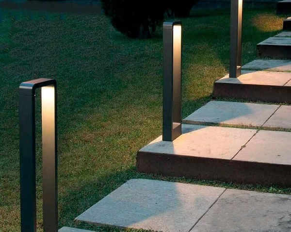 Ogrodowa lampa stojąca BRIDGE-GLB600WW prostokątna LED 7W 3000K IP65 czarna