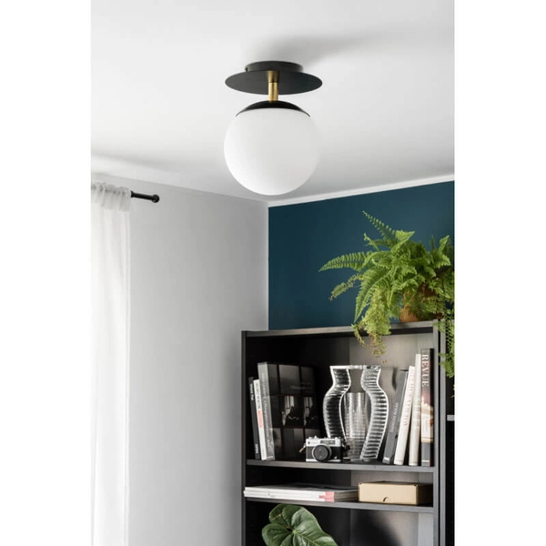 Łazienkowa lampa ścienna Plaat PLC123S0 kulista IP44 biała czarna mosiądz