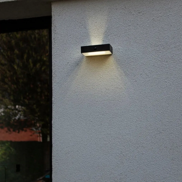 Lampa elewacyjna solarna Fadi 6939501330 LED 5W 2700-6500K IP44 czarny