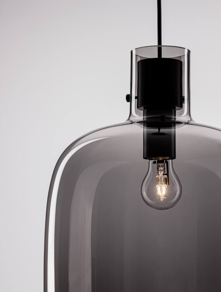 Loftowa lampa wisząca Padre szklana czarna przydymiona