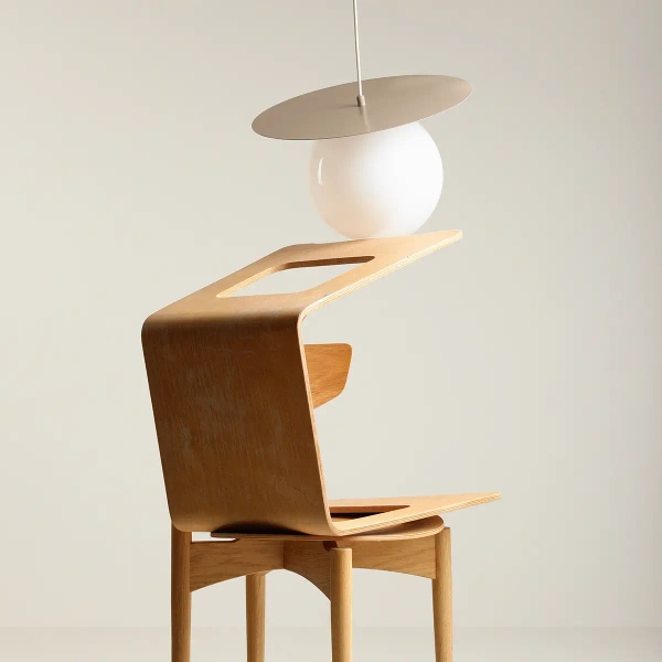 Salonowa lampa wisząca kula LOOP 1125G17_L Aldex szklana beżowy