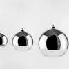 Nowoczesna lampa wisząca Silver Ball do salonu chrom