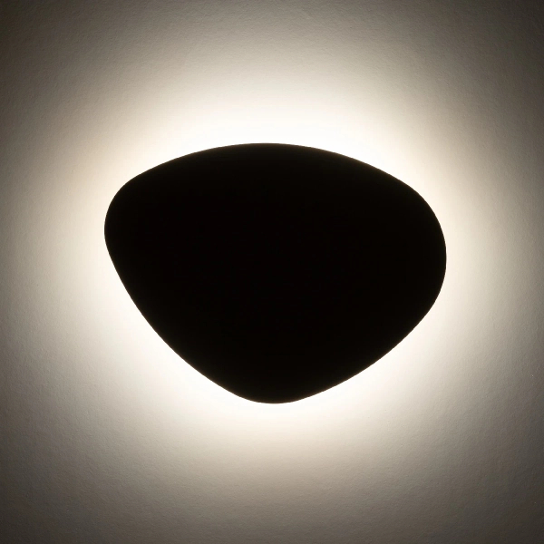 Minimalistyczny salonowy kinkiet Stone Black 10632 metalowy czarny