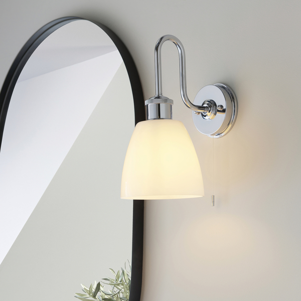 Kinkiet z włącznikiem L&-195506 Light& nad lustro IP44 chrom