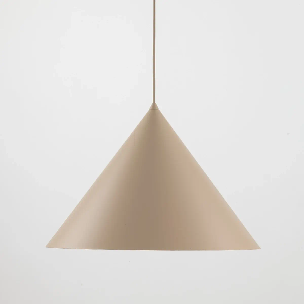 Wisząca na kablu lampa Cono 10622 do jadalni stożek beżowy