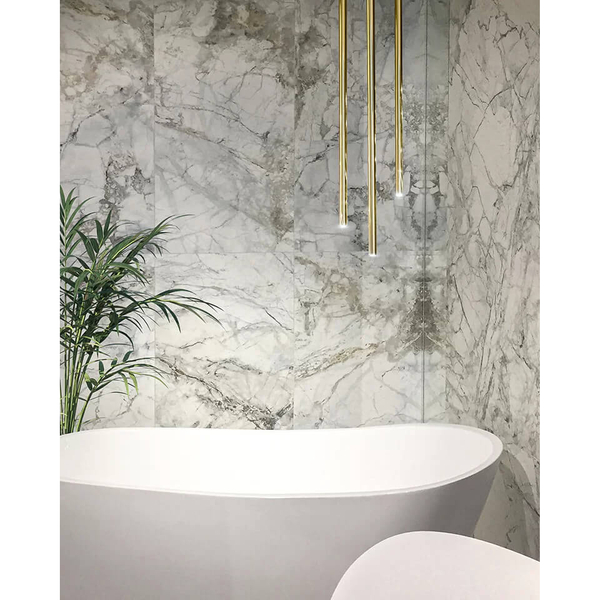 Metalowa lampa natynkowa Alha Y 9139 Dohar 80 cm do salonu sopel tuba mosiądz