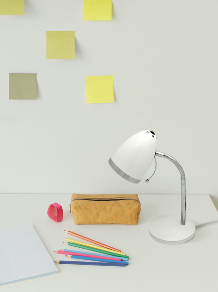 Stojąca lampa biurkowa Kajtek K-MT-200 do gabinetu biała