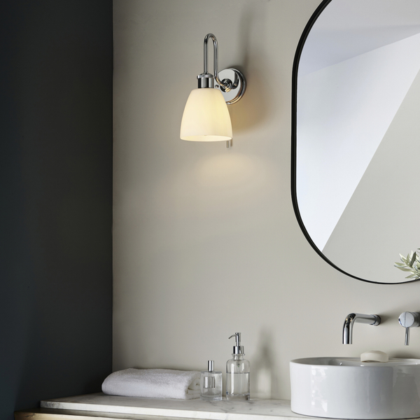 Kinkiet z włącznikiem L&-195506 Light& nad lustro IP44 chrom