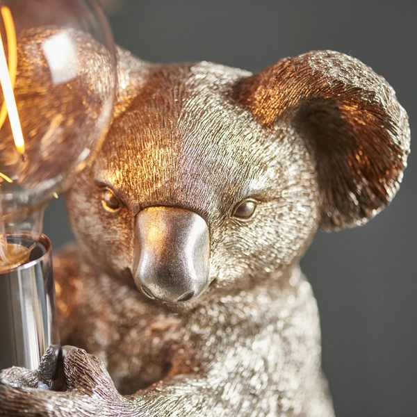 Lampka stołowa dekoracyjna L&-195081 Light& koala srebrna chrom