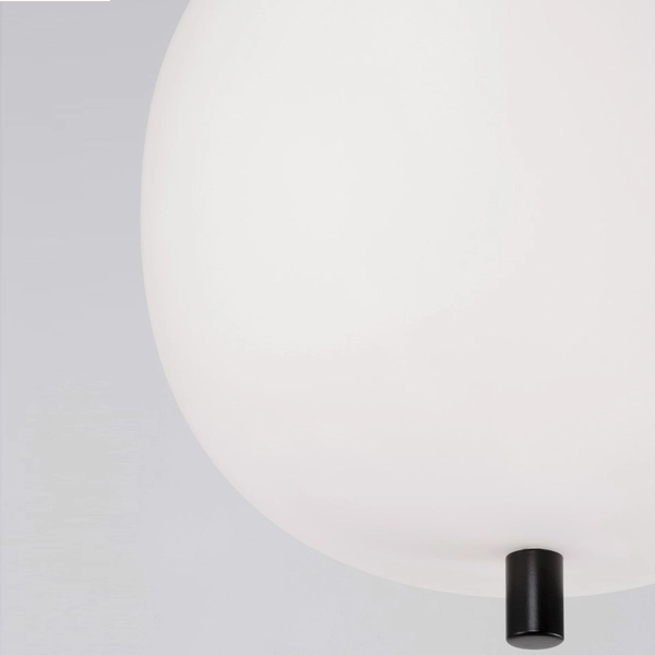 Kulista lampa wisząca Marc LE42721 czarna ze szkła nad wyspę do kuchni