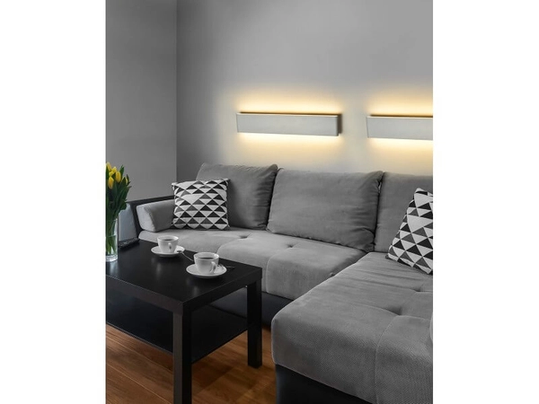 Sypialniany kinkiet metalowy Norman LED 13W listwa biała