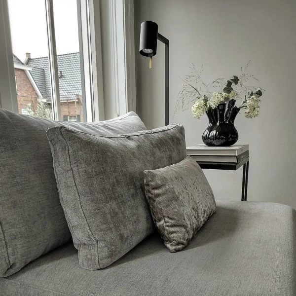 Stojąca lampa salonowa Lesley 03725/01/30 Lucide tuba metalowa czarna