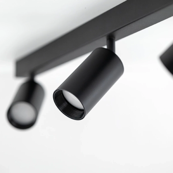 Potrójna lampa sufitowa Amis 10634 tubki do salonu czarne złote