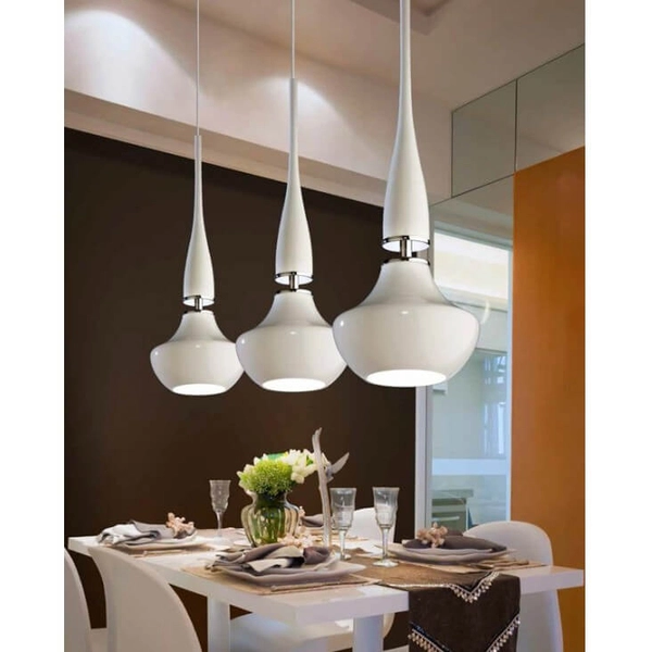 Lampa zwisowa do salonu Tasos AZ0261 szklana metalowa biała