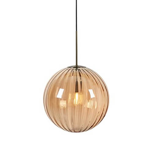 Szklana lampa wisząca Fengari 108763 Markslojd kula mosiądz bursztynowy