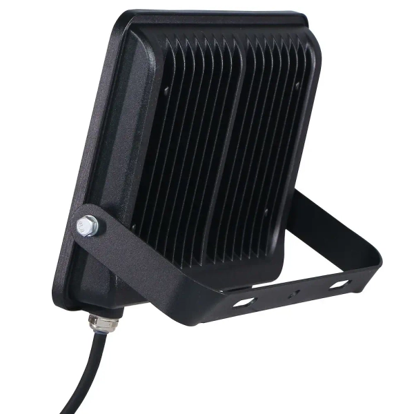 Zewnętrzny halogen ledowy EKN1623 LED 100W 4000K do ogrodu IP65 czarny