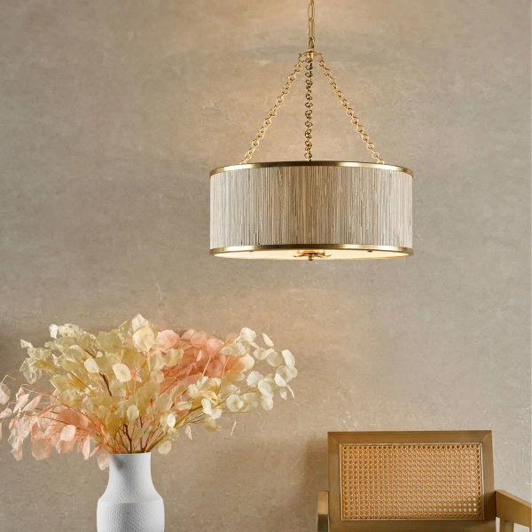 Drewniana wisząca lampa Fenella FEN0535 lniana trawa morska złoty