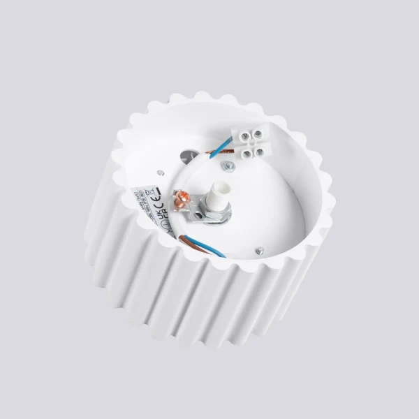 Ryflowana lampa sufitowa AURA SL.1782 do jadalni biała