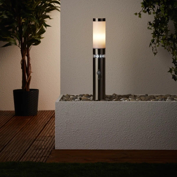 Metalowy słupek ogrodowy Bole G46789/82 z czujnikiem ruchu IP44 srebrna