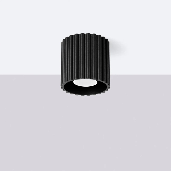 Sufitowa lampa downlight AURA czarna SL.1784 ryflowana do salonu
