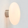 Lampa ścienna Locus 108538 Markslojd owalna do salonu szklana biała