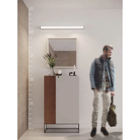 Chromowana lampa ścienna Peter LED 18W nad umywalkę