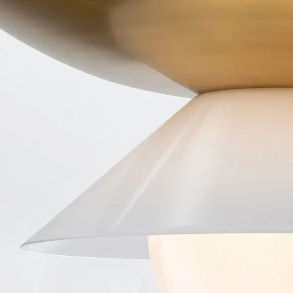 Wisząca lampa do salonu Saucer QN-SAUCER-4P-L-AB-OPAL kula mosiądz