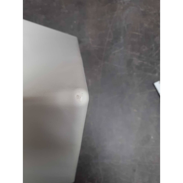 Designerski stolik Zik PC-053.WHITE geometryczny biały outlet  