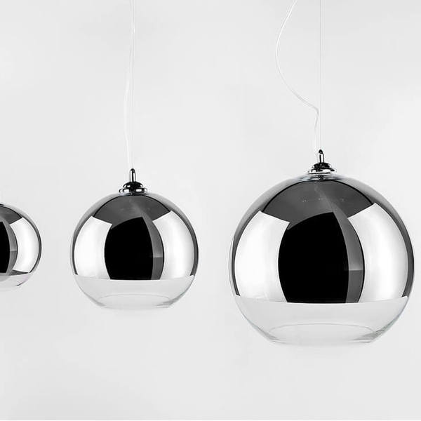 Sypialniana lampa wisząca Silver Ball szklana kula chrom