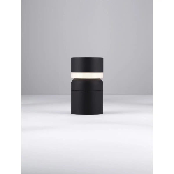 Metalowa lampa stojąca zewnętrzna OSCELIA LE75129 LED 8W 3000K IP65 czarna