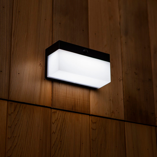Ścienna lampa z czujnikiem FRAN 6941502330 LED 9,7W 2700-6500K IP44 czarna