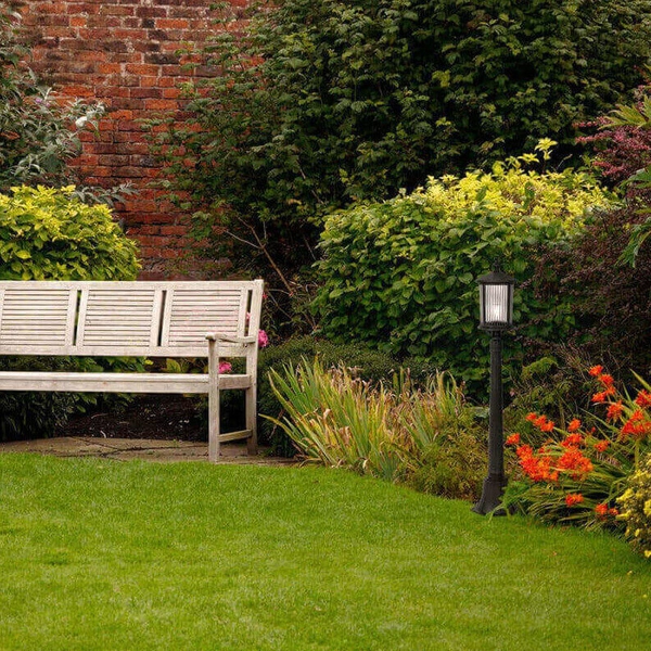 Stojąca lampa ogrodowa Miami K-8222 IP44 latarnia metalowa szklana czarna