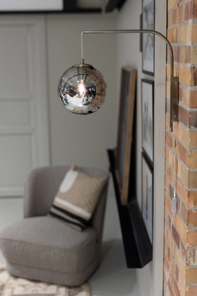 Szklana lampa ścienna Dione 108419 Markslojd kula ball przydymiona