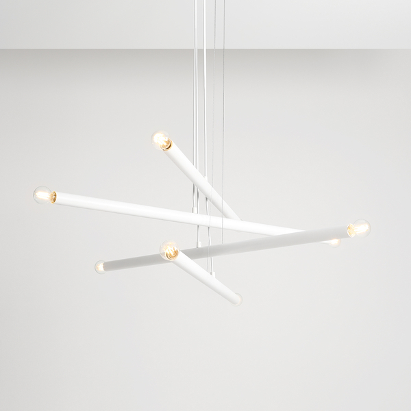 Biała lampa salonowa Tubo 1072P Aldex 8-płomienny żyrandol metalowy