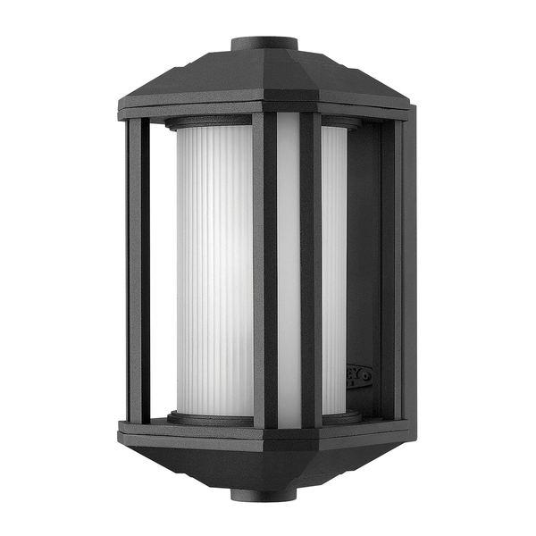 Klasyczna lampa do ogrodu QN-CASTELLE-S-BLK czarna