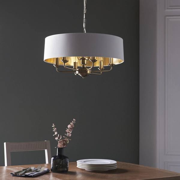 Lampa wisząca Highclere 98933 Endon na łańcuchu biała mosiądz