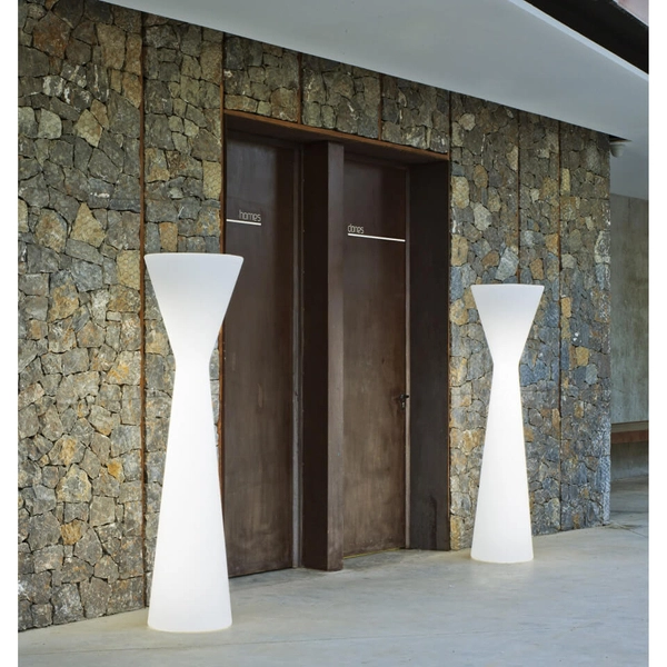 Podłogowa lampa Konika LUMKN170OFNW LED 20W 6000K IP65 słupek biała